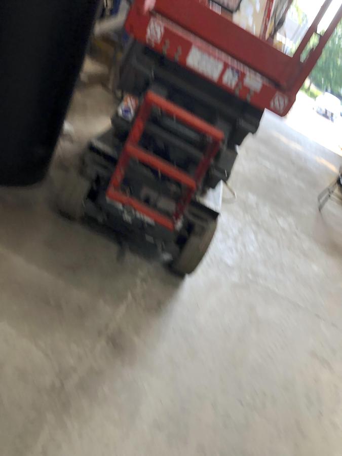 Used Skyjack Electric Scissor Lift SJ3226