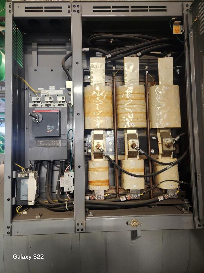 Used 2012 Carrier 500 ton Chiller