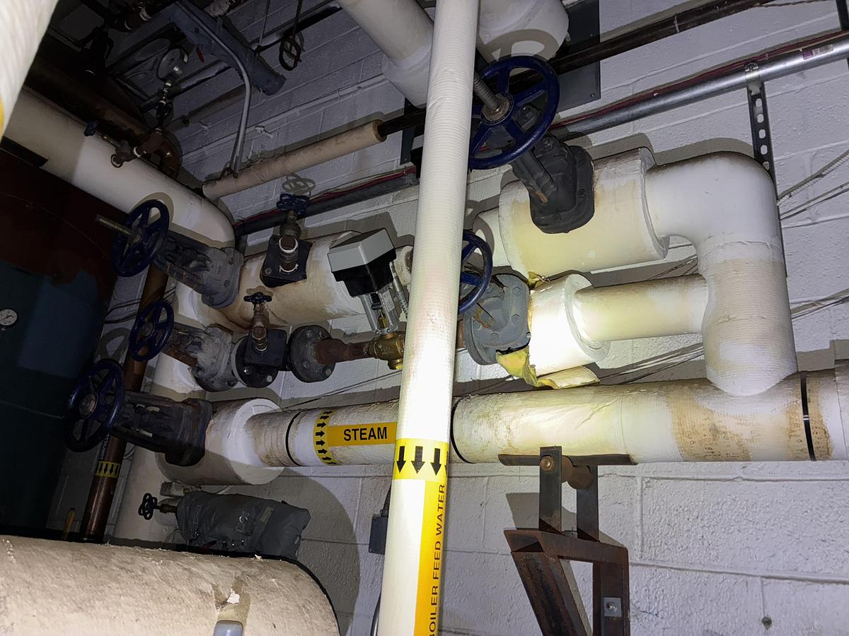 Used Industrial Hot Water Storage Tank System – 120 PSI