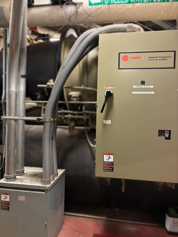 Used Trane Hermetic Centrifugal Liquid Chiller 347-Ton – CVHF770