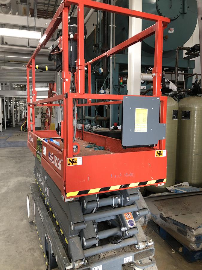 Used Skyjack Electric Scissor Lift SJ3226