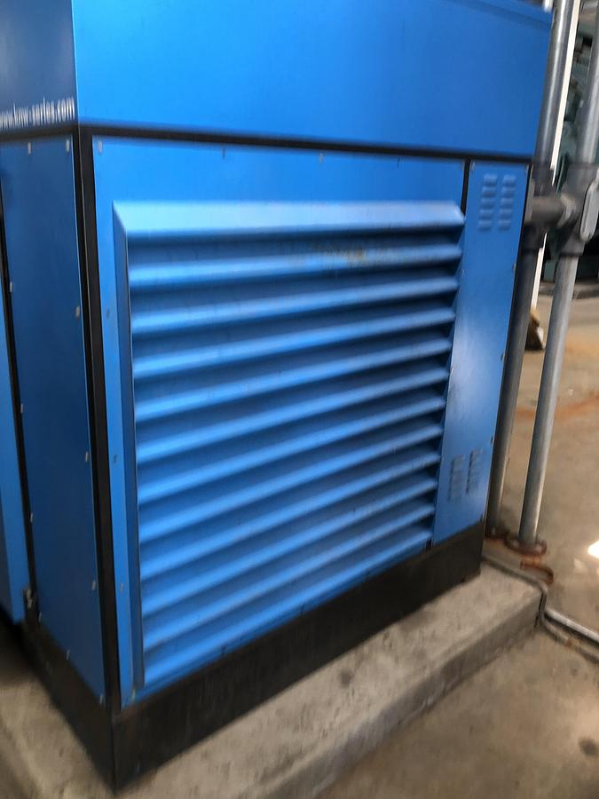 Used Kobelco Oil-Free Rotary Screw Air Compressor KNWA1-G/H