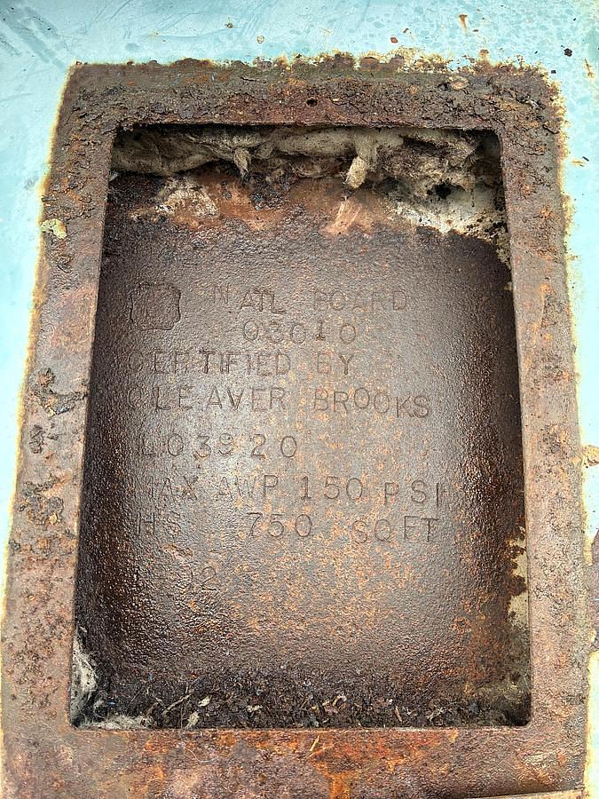 Used 1992 Cleaver Brooks CB-200-150 150 HP High Pressure Steam Boiler Natural Gas Oil Fired 150 PSI S/N L 91225 National Board No. 03010