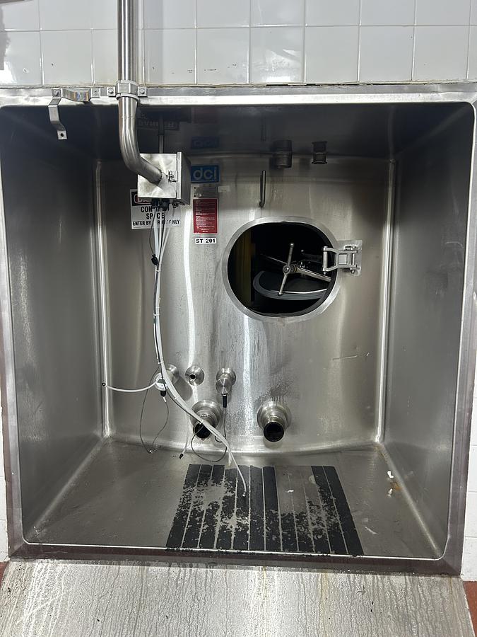 Used DCI Inc. Stainless Steel Storage Tanks Group of 3  6000 & 10000 Gallon Agitated CIP-Ready