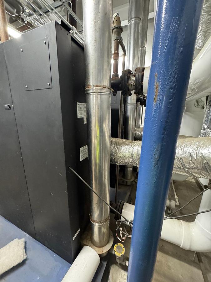 Used AERCO Benchmark BMK 3000 High-Efficiency Condensing Boiler – 3,000,000 BTU/hr, Approx. 83 HP (93% Thermal Efficiency)