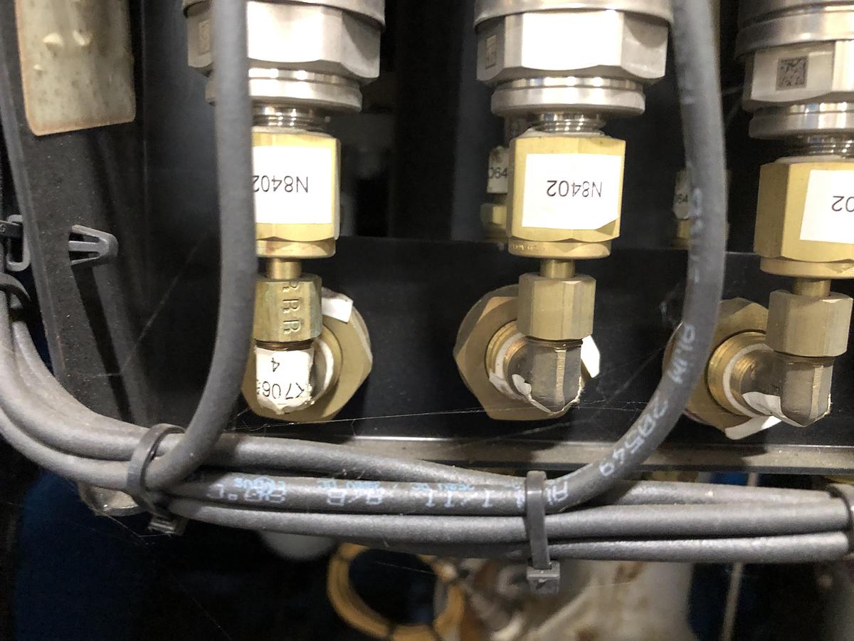 Used Kobelco Oil-Free Rotary Screw Air Compressor KNWA1-G/H