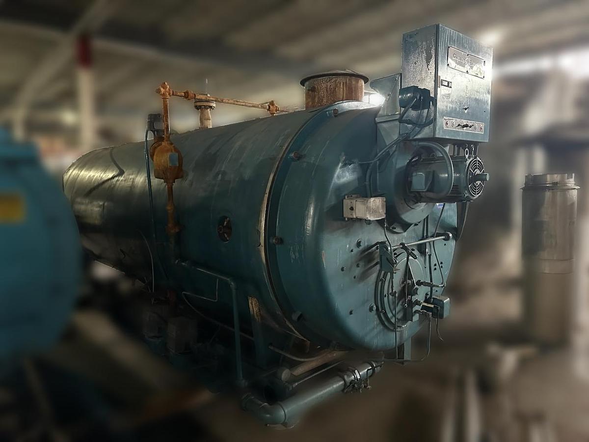 Used 200 HP Cleaver Brooks CB Packaged Steam Boiler – 1998 CB700-200-200