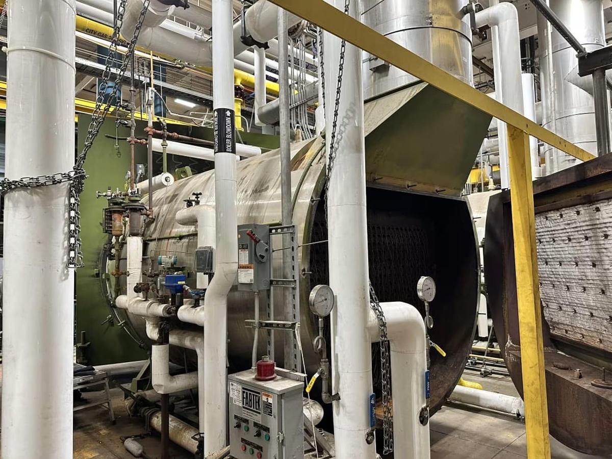 Used Sellers 900HP 300 PSI Immersion-Fired Steam Boiler 900HP-105E (2019)