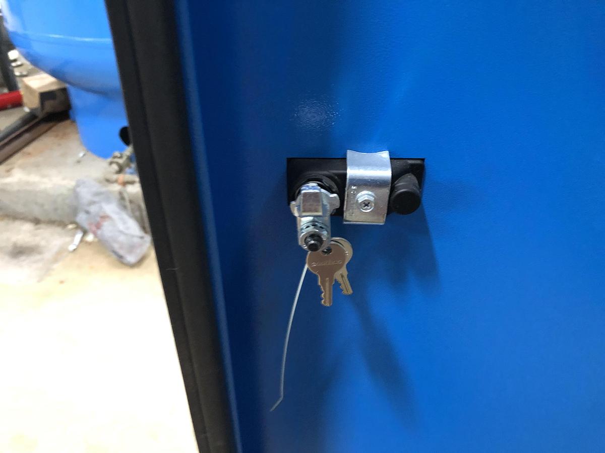 Used Kobelco Oil-Free Rotary Screw Air Compressor KNWA1-G/H