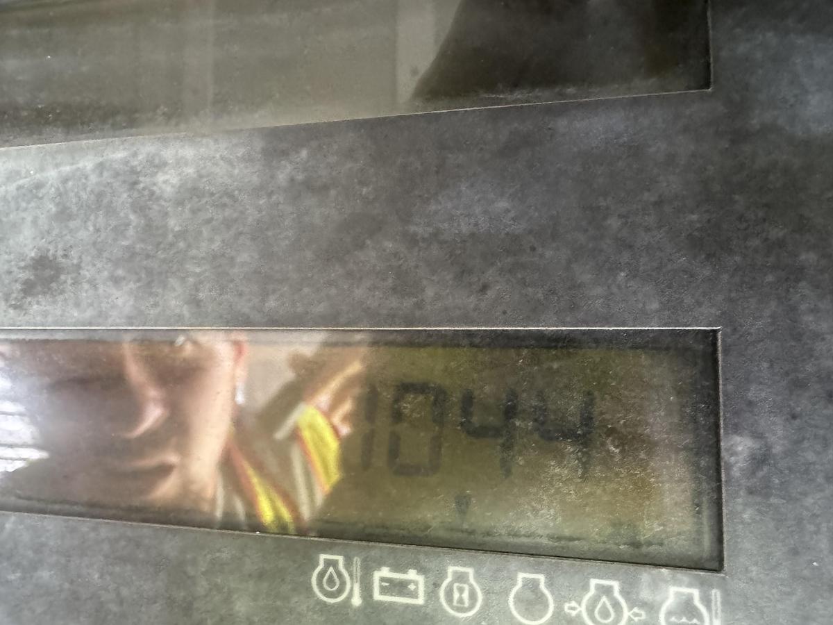 Used Caterpillar 2000 kW Diesel Generator Set - SR4B with SBS2020 Switchgear