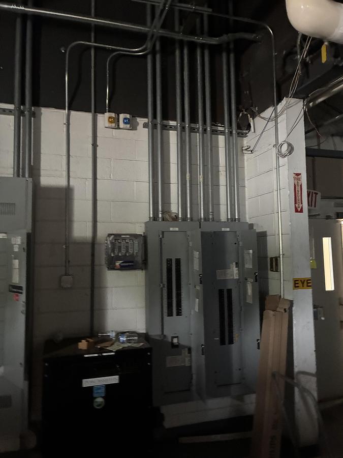 Used Commercial Electrical Distribution Panel System with Zone Master Series TVSS