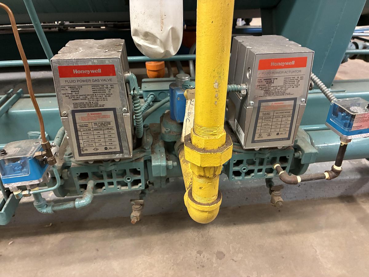 Used Cleaver Brooks CB 350 HP 15 PSI Steam Boiler – 2002 