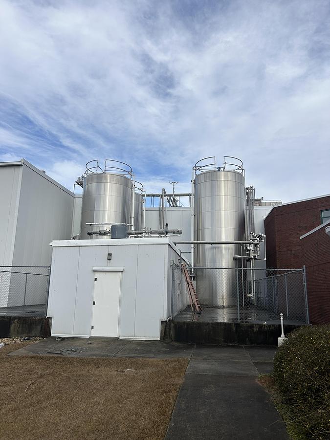 Used Walker Stainless 20,000 Gallon Jacketed Stainless Steel Storage Tanks SA240/T316L R-717 Lot of 4 1997