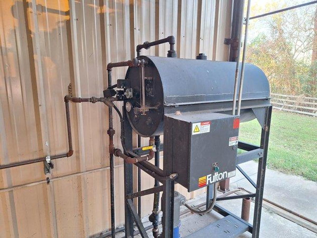 Used Fulton ICS-50 Classic 50HP 150 PSI Vertical Tubeless Steam Boiler  Natural Gas 2022