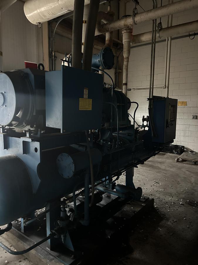 Used FES / GEA Industrial Ammonia Screw Compressor Package Natural Refrigerant R-717 2002