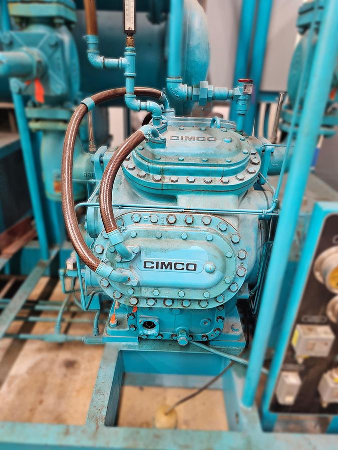 Used Toromont CIMCO Industrial Refrigeration System - 300 Ton Capacity with Heat Exchangers (2010)