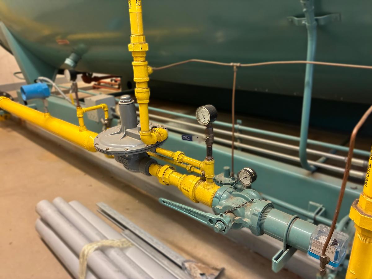 Used 2002 Cleaver Brooks CB 350 HP Steam Boiler – 15 PSI (Recently Serviced)