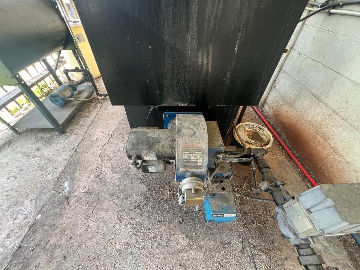 Used Columbia Boiler MPH-40 Horizontal Firebox Steam Boiler 40 HP Low Pressure 15 PSI Steam / 30 PSI Water Natural Gas Power Flame JR30A-13 Burner Built 2018
