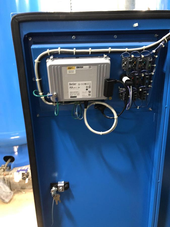 Used Kobelco Oil-Free Rotary Screw Air Compressor KNWA1-G/H