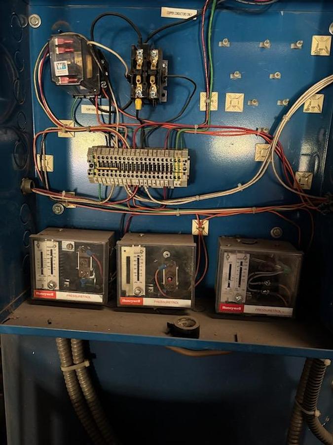 Used Used 2006 Hurst 4VT-X-30-150 30 HP 150 PSI Steam Boiler