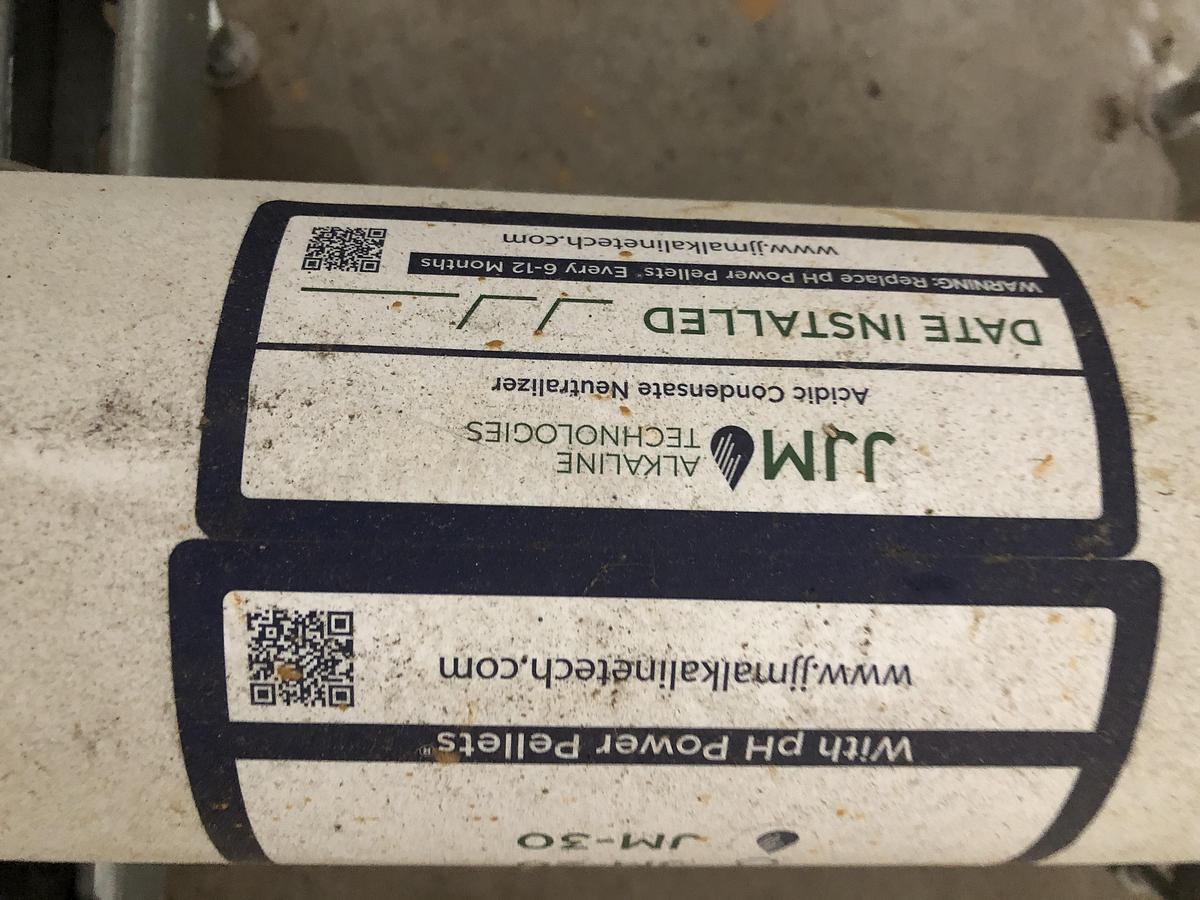 Used AERCO Benchmark Commercial Water Heater System BMK 3000