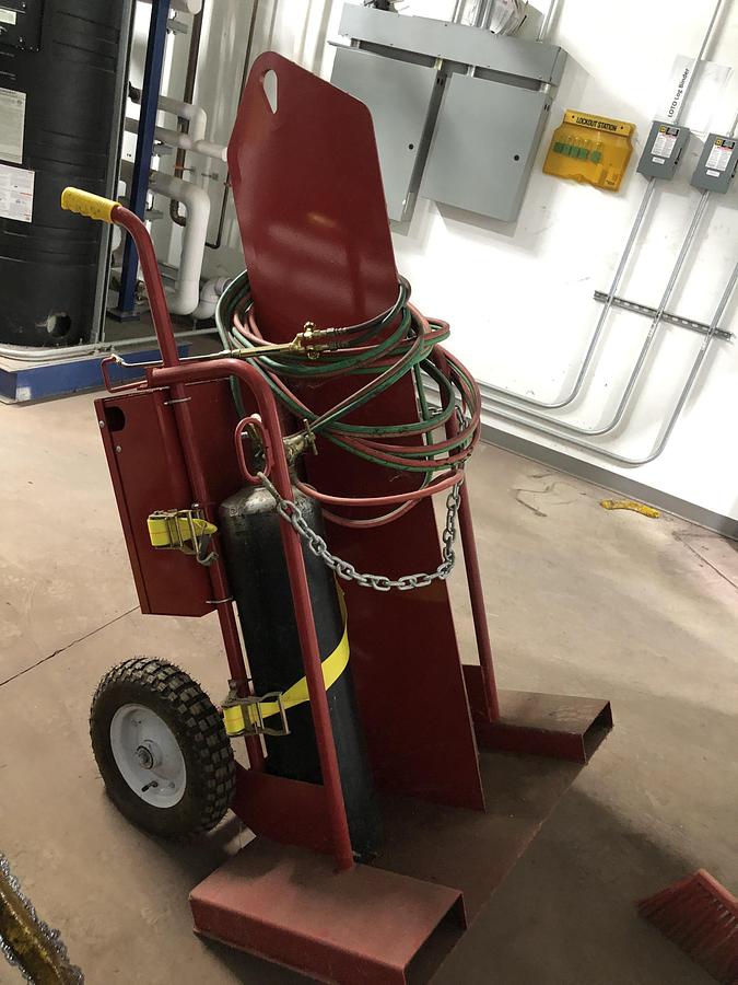 Used Conquest Commercial Water Storage Tank with AquaPLEX Duplex Control System