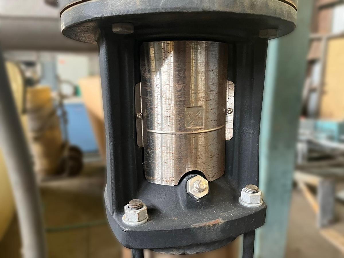 Used Burnham 700 HP 150 PSI Industrial Steam Boiler - 3P-700-50-LB with Cleaver Brooks Controls