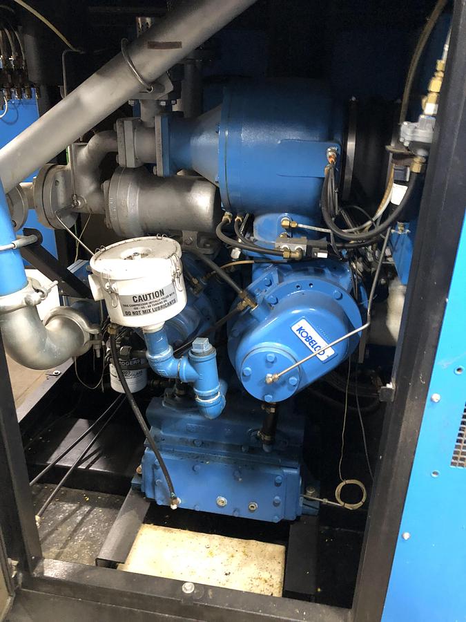 Used Kobelco Oil-Free Rotary Screw Air Compressor AC-8202