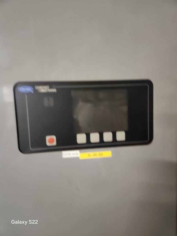 Used 2012 Carrier 500 ton Chiller