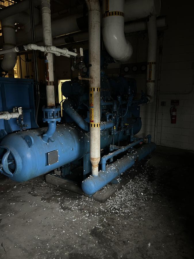 Used FES / GEA Industrial Ammonia Screw Compressor Package Natural Refrigerant R-717 2002