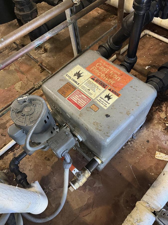 Used Fulton 20HP 150PSI Steam Boiler VSRT 20 2018 w/ Feedwater Tank & Blowdown Separator