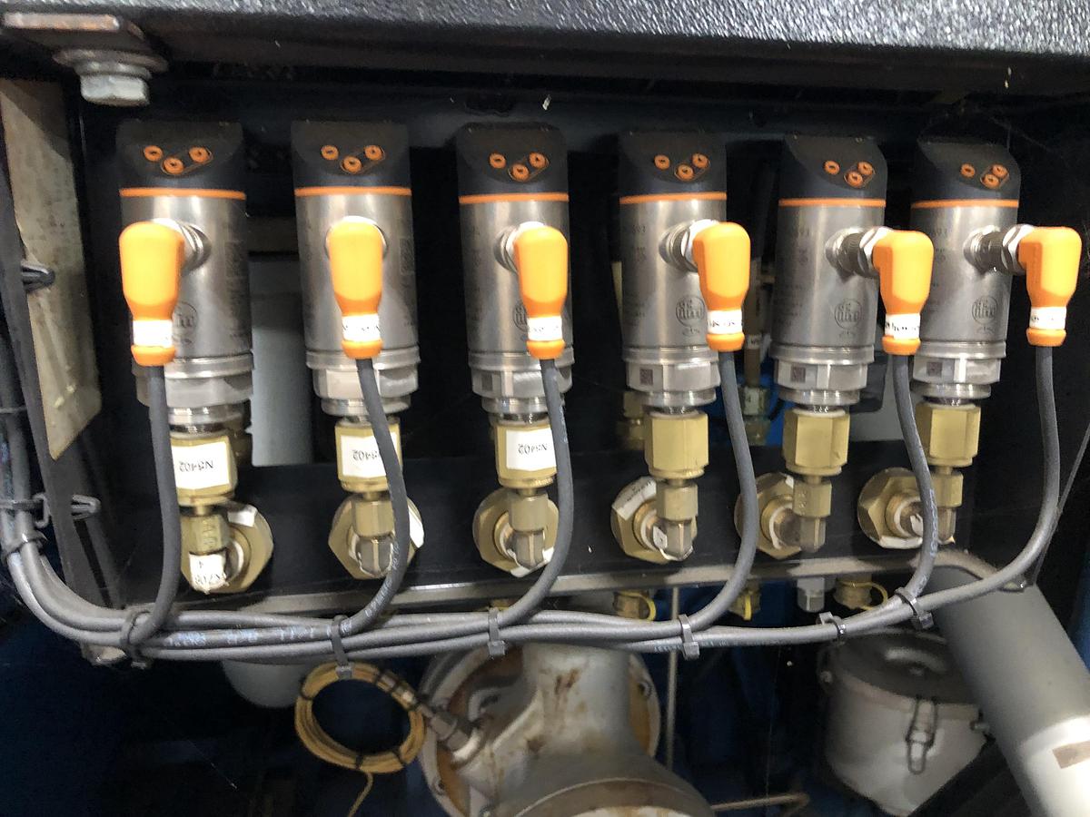 Used Kobelco Oil-Free Rotary Screw Air Compressor KNWA1-G/H