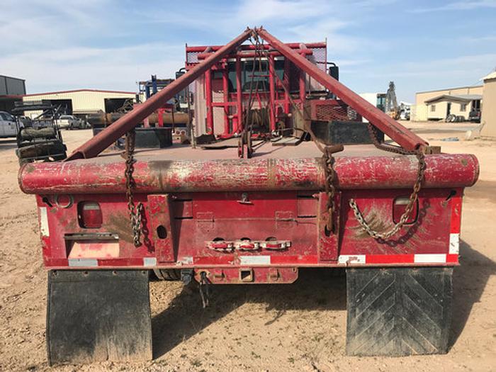 Used 2005 International 4300 Winch Truck