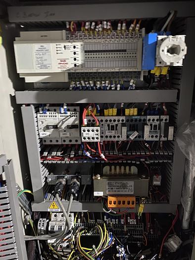 Used 2004 Sorma weighing and punnet filling line PC10 & ACM115