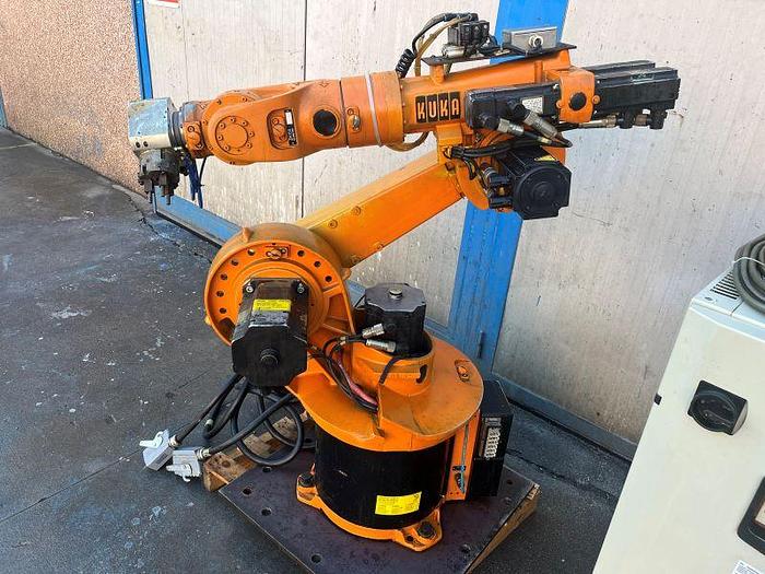 Usato ROBOT KUKA KG. 15 - 6 ASSI