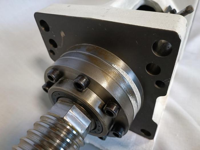 Sychronmotor mit Kugelgewindetrieb, MDD115C-N-015-N2M-130GB0, Rexroth, neuwertig