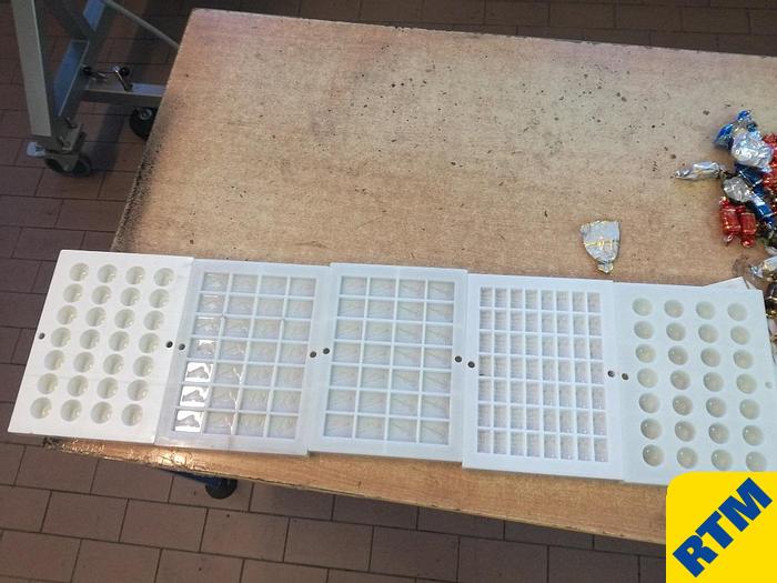 Used Frozen Cone Chocolate Moulding Line