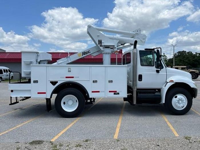 Used Altec TA40-P 54ft Bucket Boom on 2011 International 4300 Truck - C88373