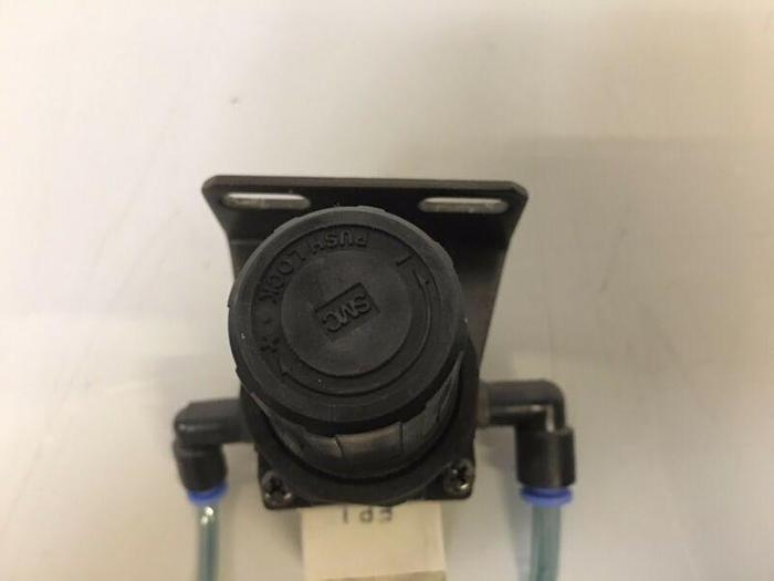 Used SMC AR2001-01G Modular Regulator