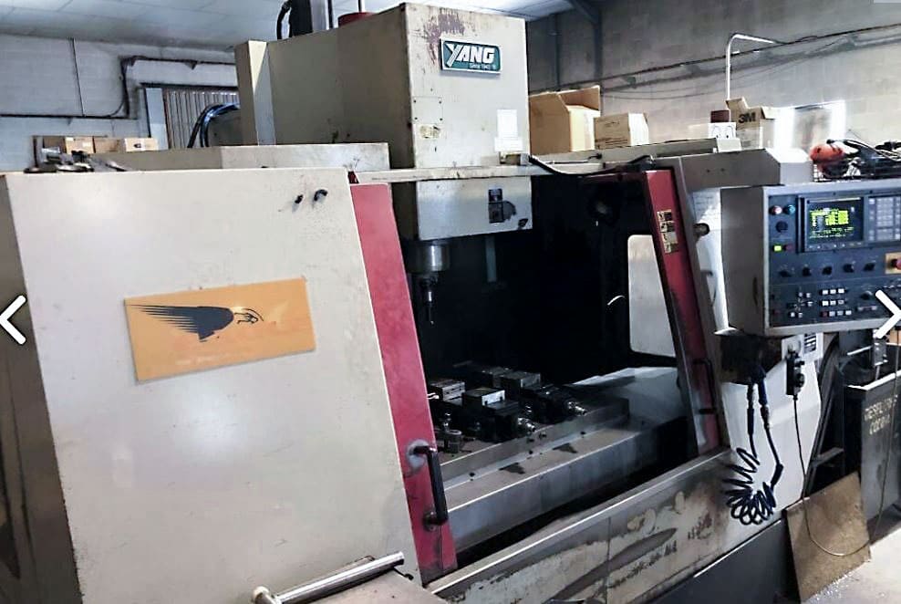 Used Yang Eagle SMV-1000 - CNC Vertical machining centers - 2000