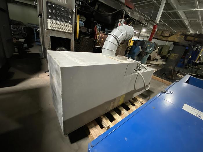 Used 2000 DUST-HOG SC1700