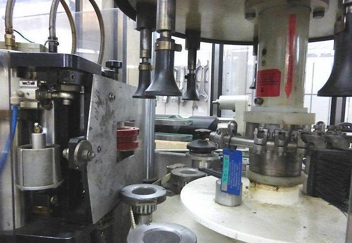 Used Labeling machine Futura N 8T / 540 / 1S-1F