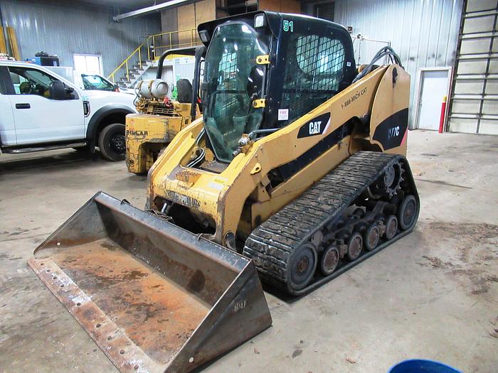 Used 2008 CATERPILLAR 277C