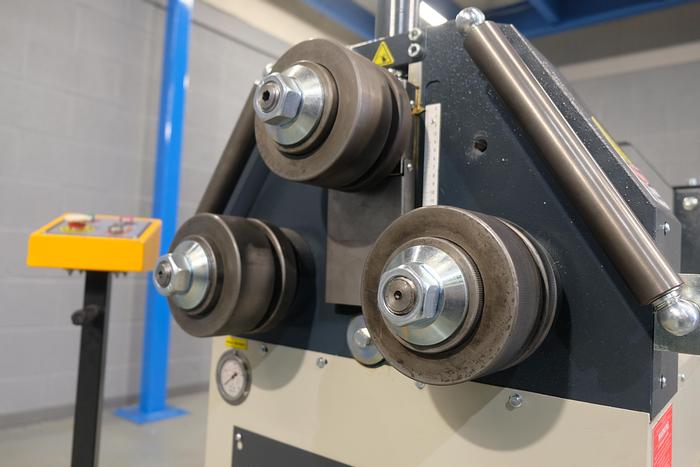 UZMA 45  Hydraulic Section roller 