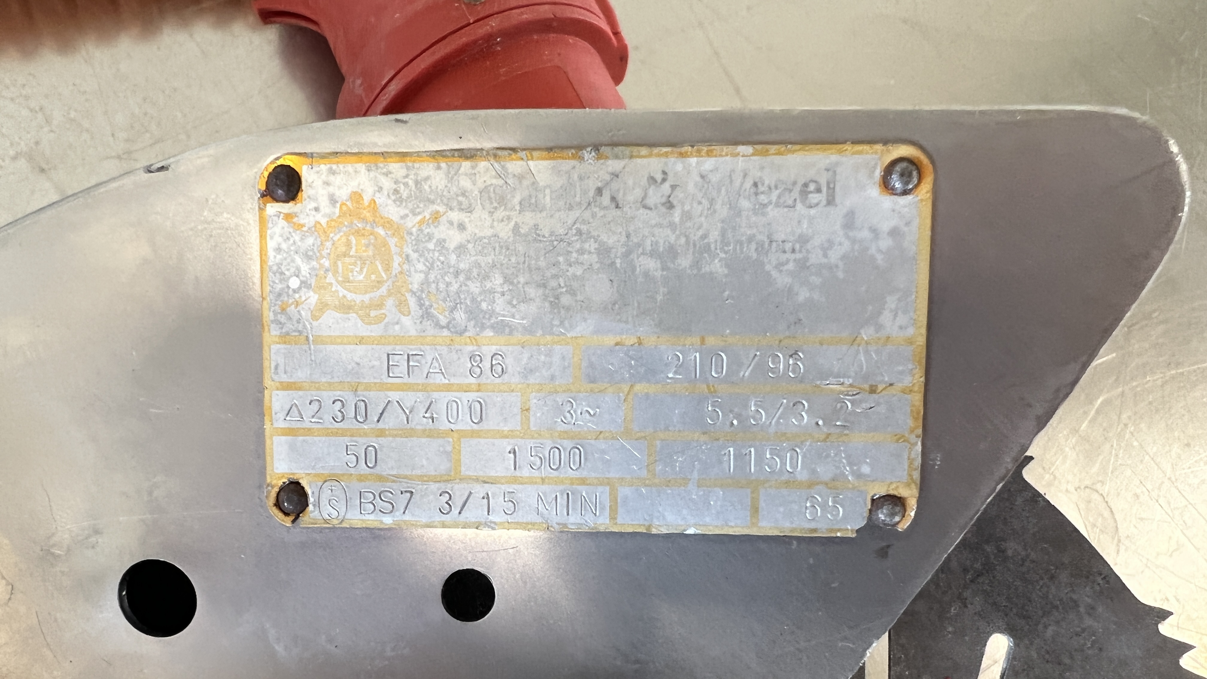 Used  Stycksåg EFA 86 #1724