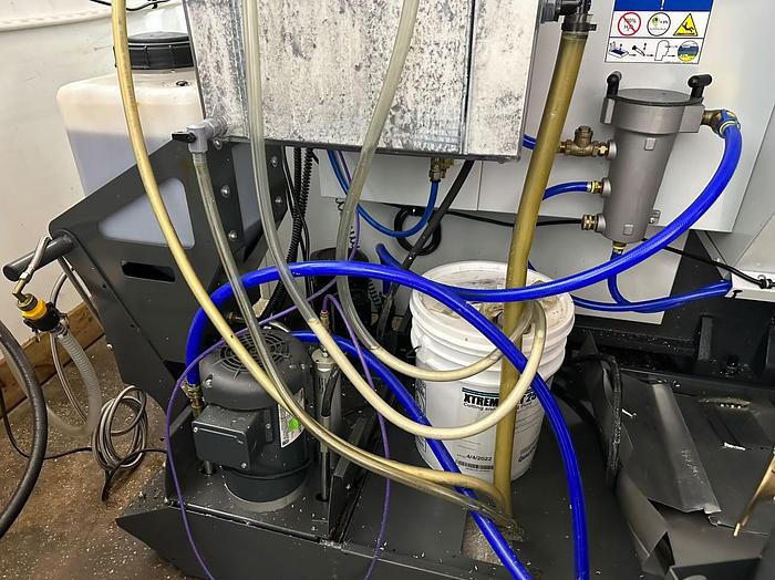 Used 2020 HAAS UMC-500SS 5-Axis 15,000 RPM HSK Spindle CNC Vertical Machining Center