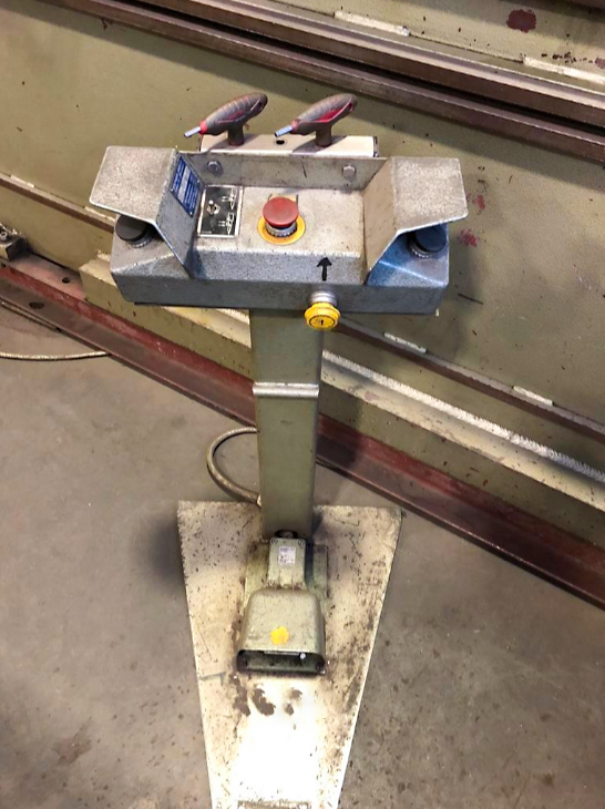 Used Safan DNCS 80 - 3100 - Press Brake - 1990