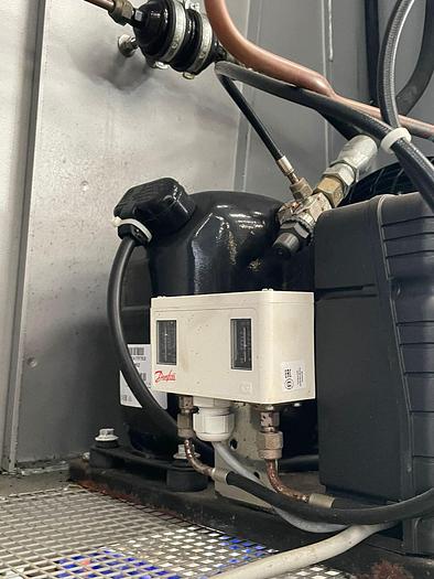 Used Ruhle MKR-600C vacuum mixer / tumbler with cooling facility