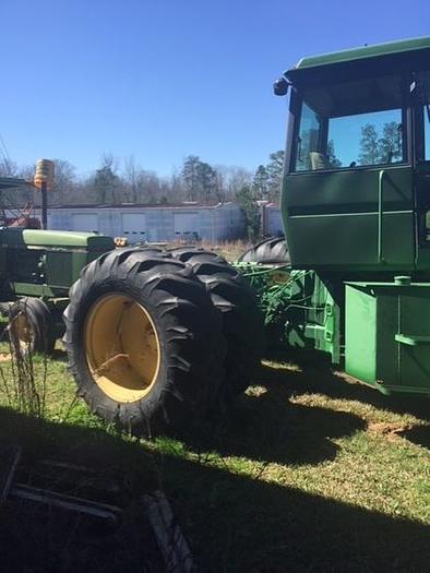 JOHN DEERE 8430H Articulating Tractor