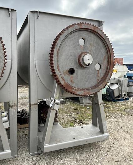 Used 250 CU. FT. RIBBON BLENDER - T316 S/S - 75 HP